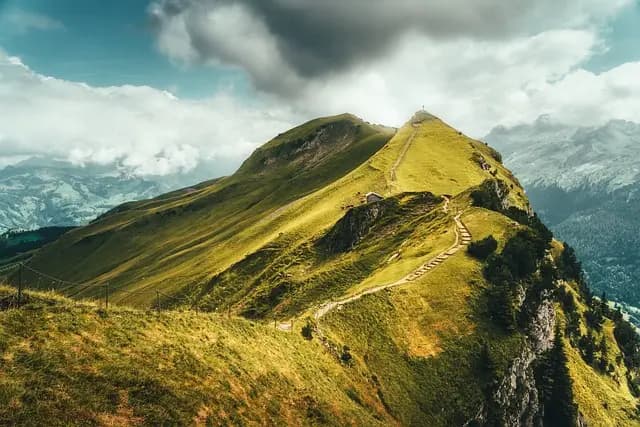 Los 10 destinos ocultos que debes visitar este año